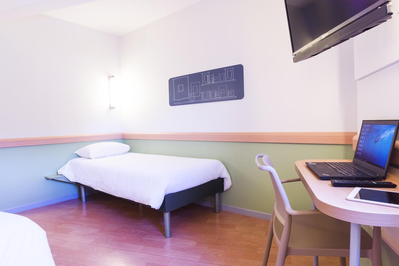 Ibis Budget Valence Sud מראה חיצוני תמונה